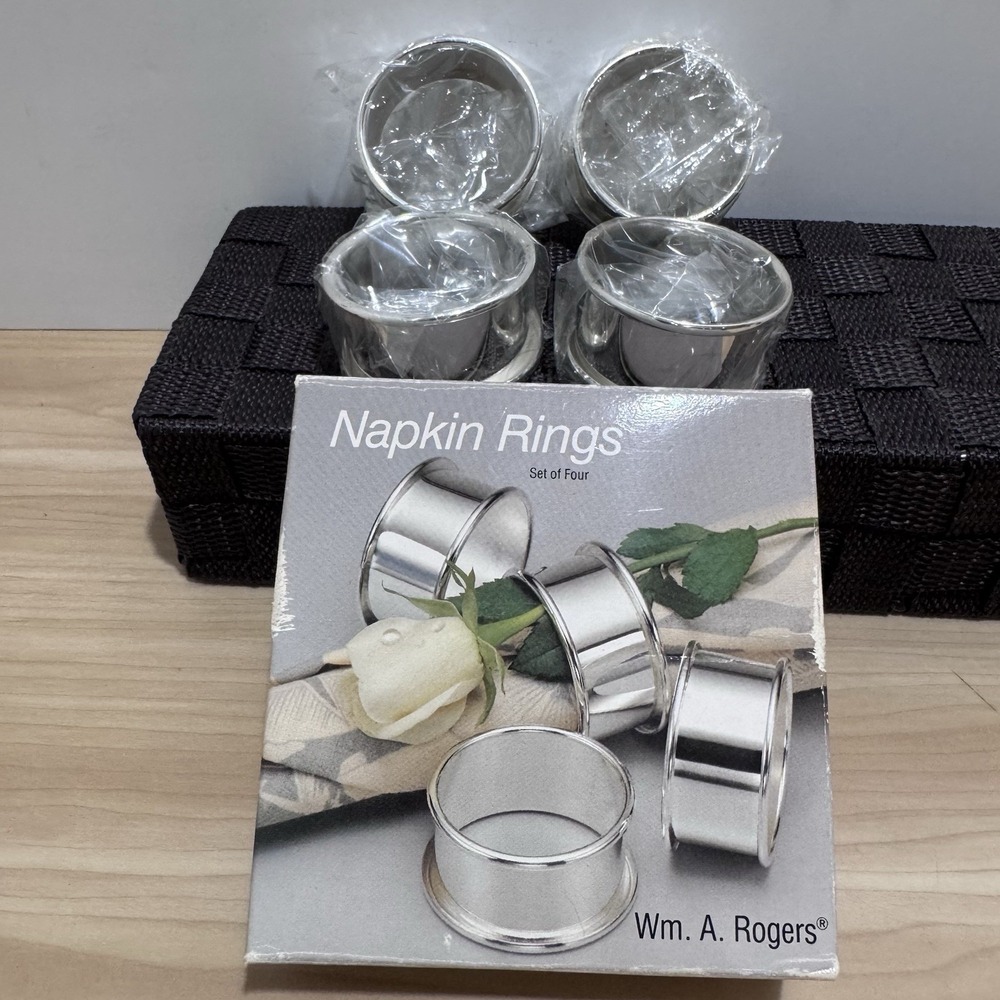 Vtg Napkin Rings Wm. A. Rogers Elegant Silverplate Set of 4 Import by Oneida